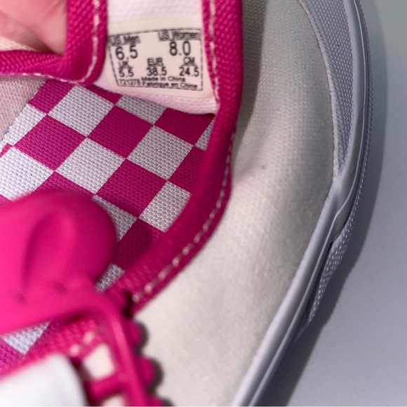 NWOB Vans X Barbie Style 93 Dx Mary Jane Sneakers - Picture 8 of 9